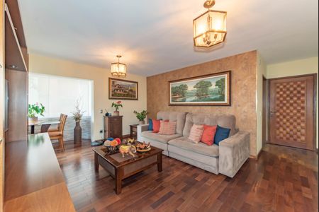 Apartamento à venda com 67m², 2 quartos e 1 vagaSala