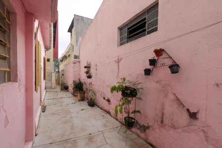 Casa à venda com 100m², 1 quarto e sem vaga Casa à venda com 100m², 1 quarto e sem vagaQuintal