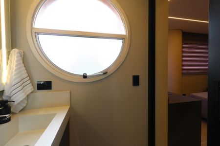 Apartamento à venda com 275m², 4 quartos e 4 vagasBanheiro da Suíte 1