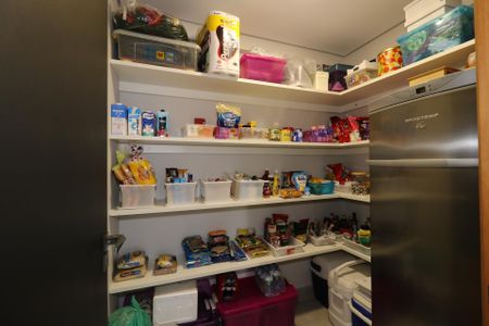 Apartamento à venda com 275m², 4 quartos e 4 vagasDespensa