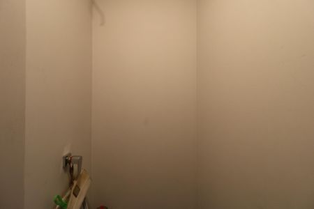 Apartamento à venda com 275m², 4 quartos e 4 vagasBanheiro de Serviço