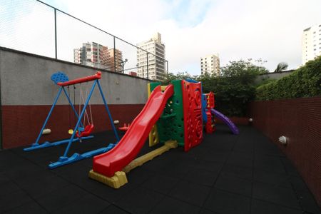 Apartamento à venda com 275m², 4 quartos e 4 vagasÁrea Comum - Playground