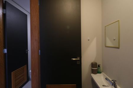 Apartamento à venda com 275m², 4 quartos e 4 vagasBanheiro de Serviço