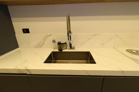 Apartamento à venda com 275m², 4 quartos e 4 vagasCozinha - Pia