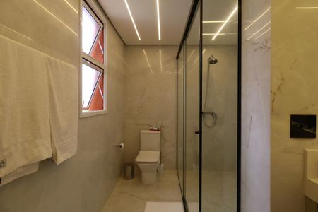 Apartamento à venda com 275m², 4 quartos e 4 vagasBanheiro da Suíte Master