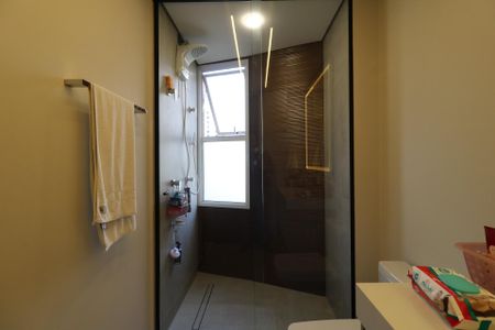 Apartamento à venda com 275m², 4 quartos e 4 vagasBanheiro da Suíte 3