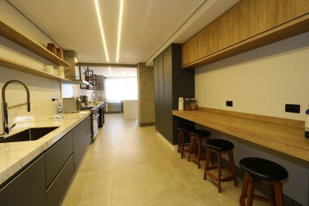 Apartamento à venda com 275m², 4 quartos e 4 vagasCozinha