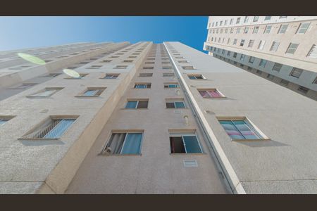 Apartamento à venda com 35m², 2 quartos e sem vaga Apartamento à venda com 35m², 2 quartos e sem vagaFachada do bloco
