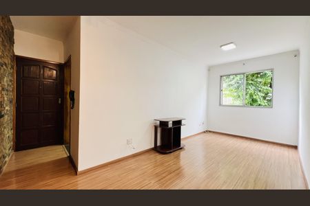 Apartamento para alugar com 56m², 2 quartos e 1 vaga Apartamento para alugar com 56m², 2 quartos e 1 vagaSala