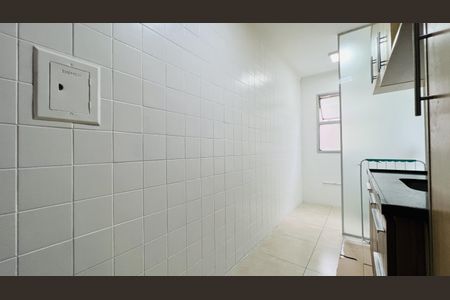 Apartamento para alugar com 56m², 2 quartos e 1 vaga Apartamento para alugar com 56m², 2 quartos e 1 vagaCozinha e Área de Serviço