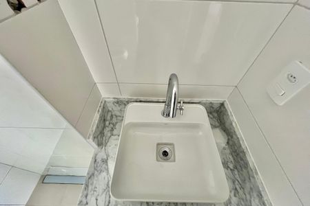 Apartamento à venda com 25m², 1 quarto e sem vagaBanheiro