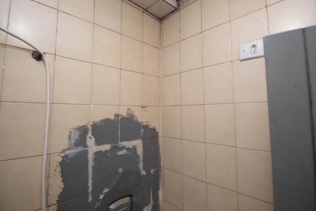 Casa à venda com 408m², 6 quartos e 2 vagasBanheiro 
