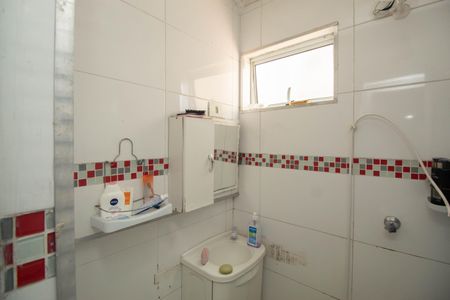 Casa à venda com 408m², 6 quartos e 2 vagasCasa 2 - Banheiro