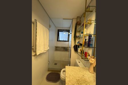 Apartamento à venda com 123m², 2 quartos e 2 vagas Apartamento à venda com 123m², 2 quartos e 2 vagasBanheiro Social