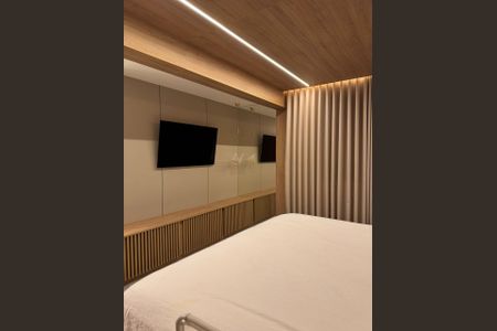 Apartamento à venda com 123m², 2 quartos e 2 vagas Apartamento à venda com 123m², 2 quartos e 2 vagasSuíte