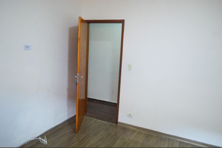 Casa à venda com 200m², 3 quartos e 3 vagasQuarto 2