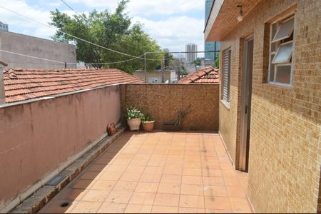 Casa à venda com 200m², 3 quartos e 3 vagasCobertura