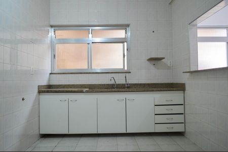 Casa à venda com 200m², 3 quartos e 3 vagasCozinha