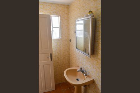 Casa à venda com 200m², 3 quartos e 3 vagasEdícula