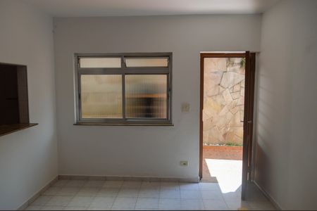 Casa à venda com 200m², 3 quartos e 3 vagasEdícula