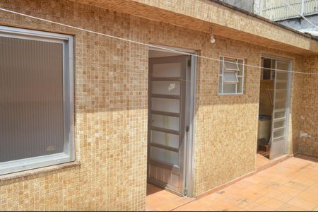 Casa à venda com 200m², 3 quartos e 3 vagasCobertura