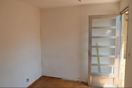 Casa à venda com 200m², 3 quartos e 3 vagasQuarto de Serviço