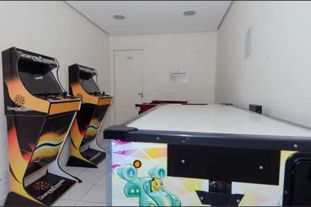 Apartamento para alugar com 55m², 2 quartos e 1 vagaÁrea comum Salão de jogos