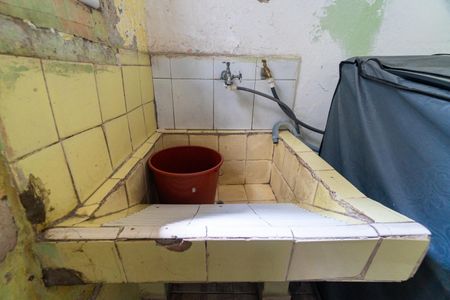 Casa à venda com 280m², 6 quartos e 2 vagasCasa 1 - Lavanderia Detalhe