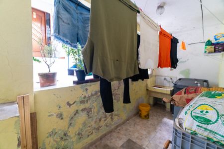 Casa à venda com 280m², 6 quartos e 2 vagasCasa 1 - Lavanderia