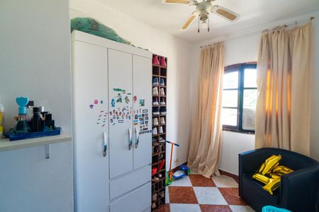 Casa à venda com 280m², 6 quartos e 2 vagasCasa 2 - Quarto 3