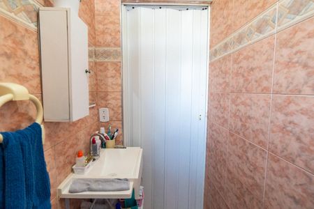 Casa à venda com 280m², 6 quartos e 2 vagasCasa 2 - Banheiro