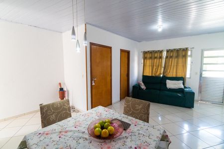 Casa à venda com 280m², 6 quartos e 2 vagasCasa 3 - Sala