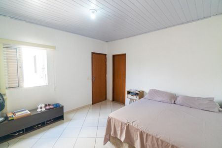 Casa à venda com 280m², 6 quartos e 2 vagasCasa 3 - Casa 3 - Suite