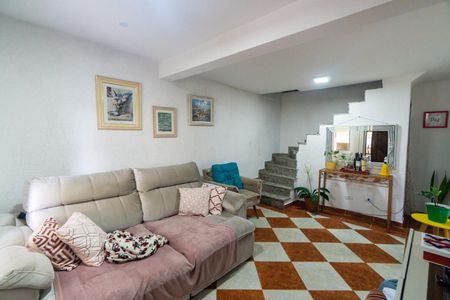 Casa à venda com 280m², 6 quartos e 2 vagasCasa 2 - Sala