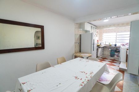 Casa à venda com 280m², 6 quartos e 2 vagasCasa 2 - Cozinha