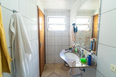 Casa à venda com 280m², 6 quartos e 2 vagasCasa 3 - Banheiro da Suite