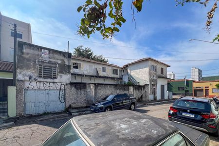 Casa à venda com 326m², 4 quartos e 4 vagasEdiculas
