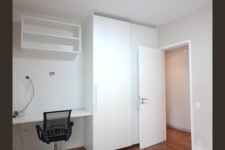 Apartamento para alugar com 191m², 3 quartos e 3 vagas Apartamento para alugar com 191m², 3 quartos e 3 vagasSuíte 2