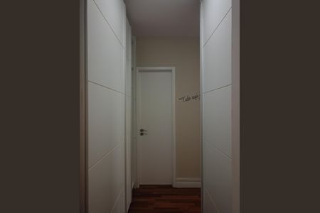 Apartamento para alugar com 191m², 3 quartos e 3 vagas Apartamento para alugar com 191m², 3 quartos e 3 vagasSuíte 2