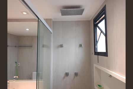 Apartamento para alugar com 191m², 3 quartos e 3 vagas Apartamento para alugar com 191m², 3 quartos e 3 vagasBanheiro da Suíte 3