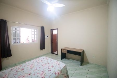 Casa à venda com 634m², 7 quartos e 8 vagasQuarto Suíte 2 - Casa 1