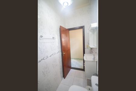 Casa à venda com 634m², 7 quartos e 8 vagasBanheiro da Suíte 1 - Casa 1