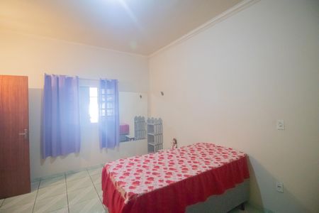 Casa à venda com 634m², 7 quartos e 8 vagasQuarto 3 - Casa 1