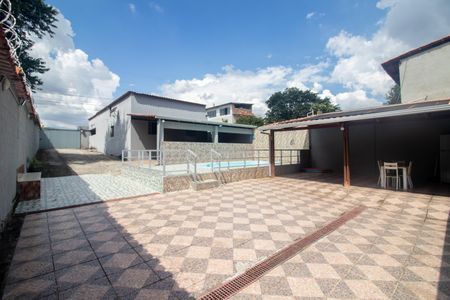 Casa à venda com 634m², 7 quartos e 8 vagasÁrea externa