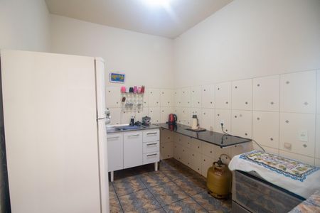 Casa à venda com 634m², 7 quartos e 8 vagasCozinha - Casa 1