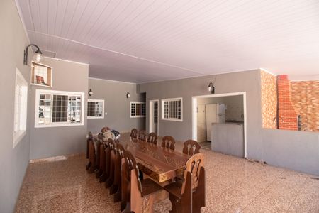 Casa à venda com 634m², 7 quartos e 8 vagasÁrea externa - Casa 1