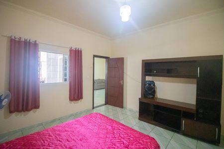 Casa à venda com 634m², 7 quartos e 8 vagasQuarto 2 - Casa 1