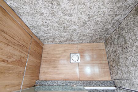 Apartamento para alugar com 48m², 2 quartos e 1 vaga Apartamento para alugar com 48m², 2 quartos e 1 vagaBanheiro Social