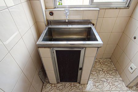 Apartamento para alugar com 48m², 2 quartos e 1 vaga Apartamento para alugar com 48m², 2 quartos e 1 vagaCozinha e Área de Serviço