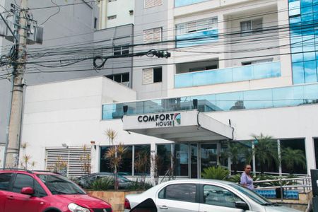 Apartamento para alugar com 40m², 1 quarto e 1 vaga Apartamento para alugar com 40m², 1 quarto e 1 vagaFachada